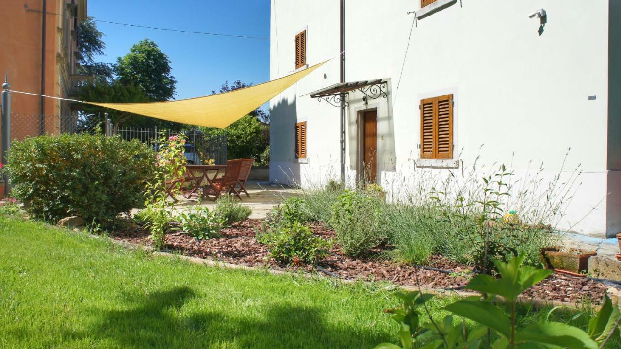 Agriturismo Casa Agricola Rossi Appartamenti In Casentino Soci Exterior foto